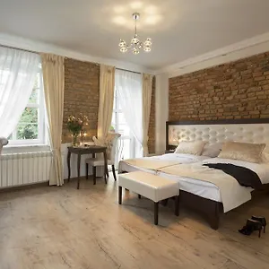 https://aparthotel-wodna.poznan-hotels.com