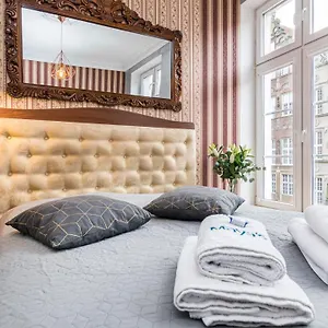  Apartment Szlachecki I Pod Artusem Poland